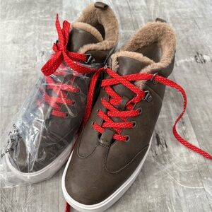 Clarks Tan and Cream Fur-Lined Shoes